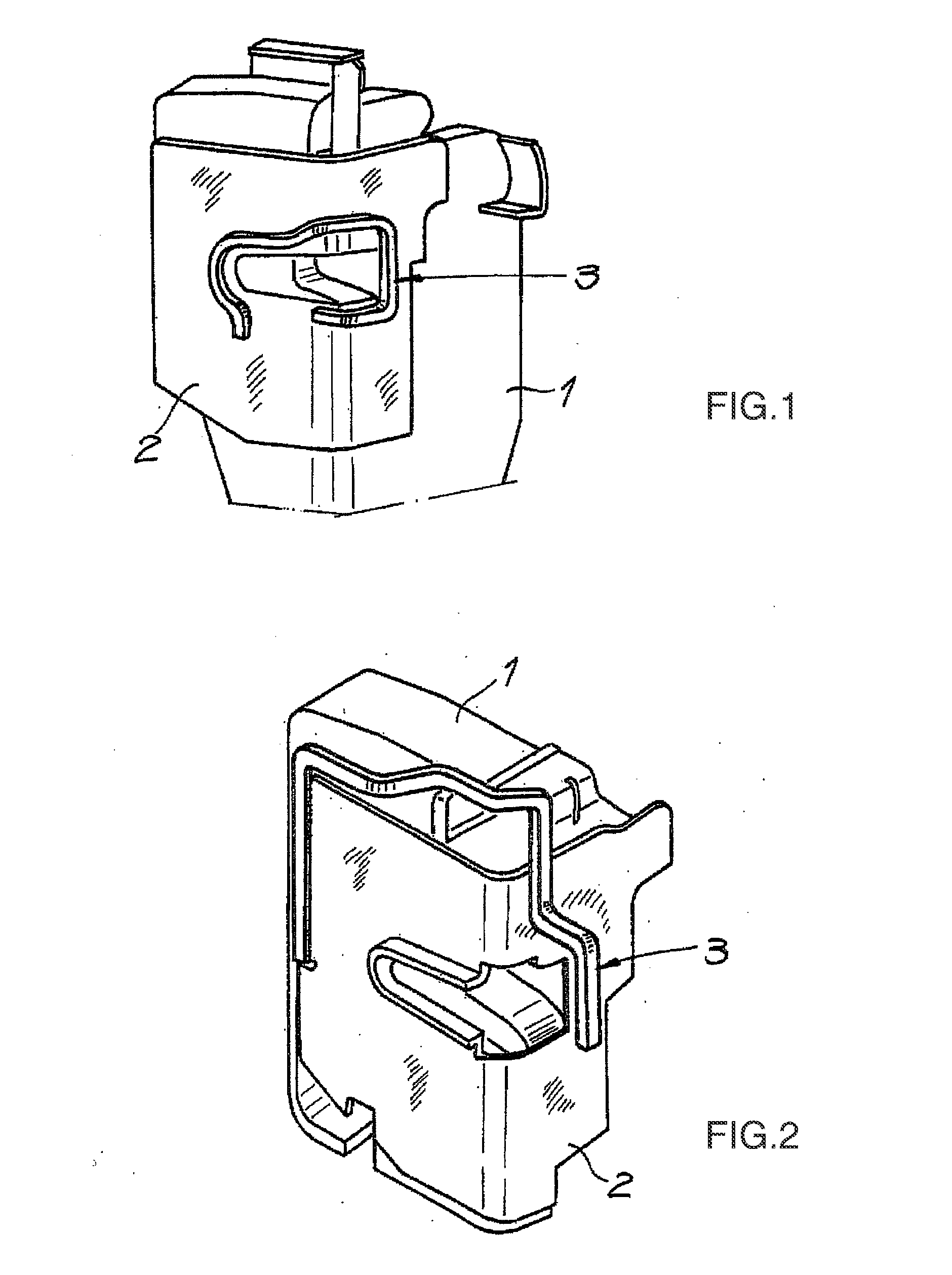 Method and device for applying a seal to a surface of a device housing for a motor vehicle