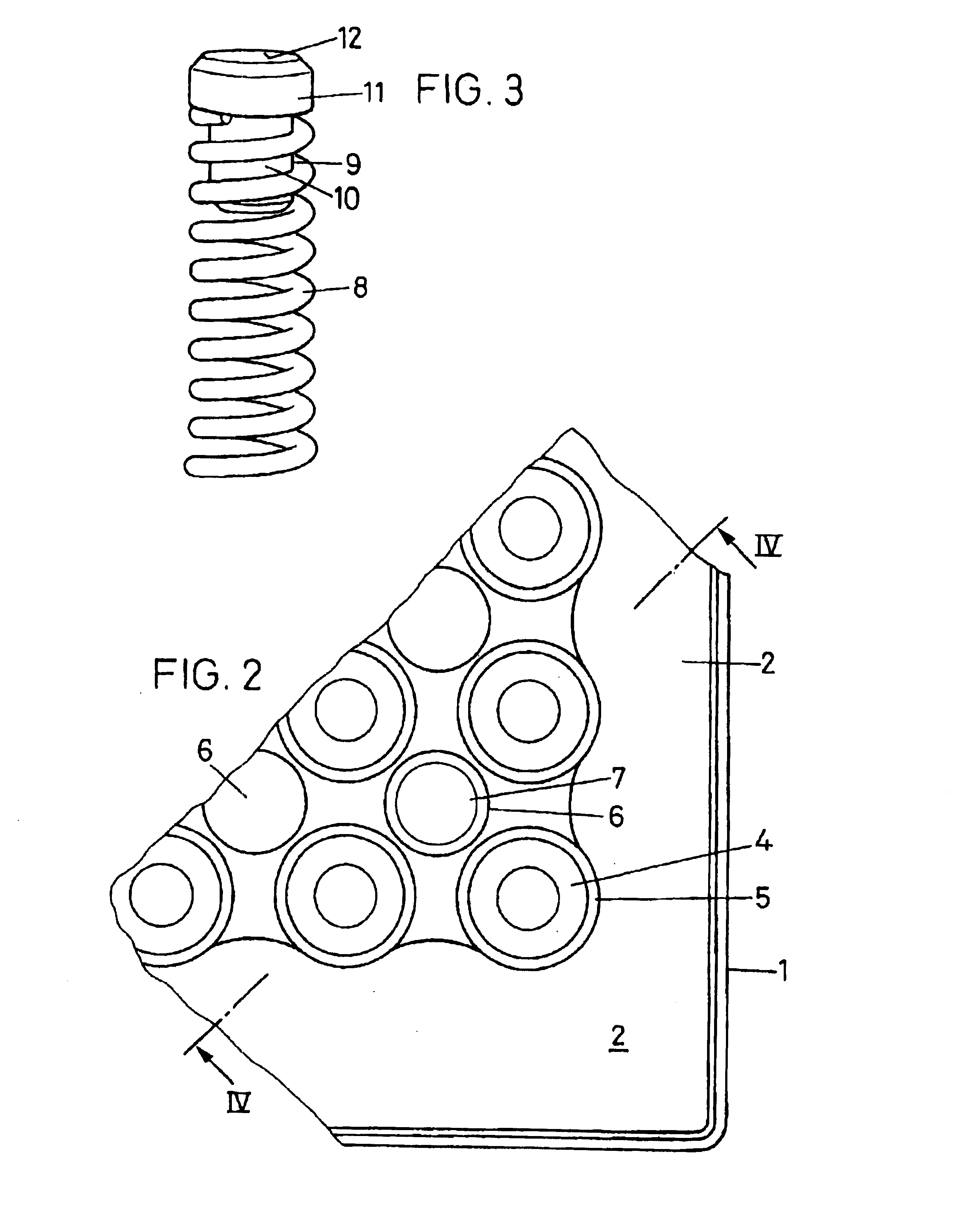 Thermocycler and lifting element