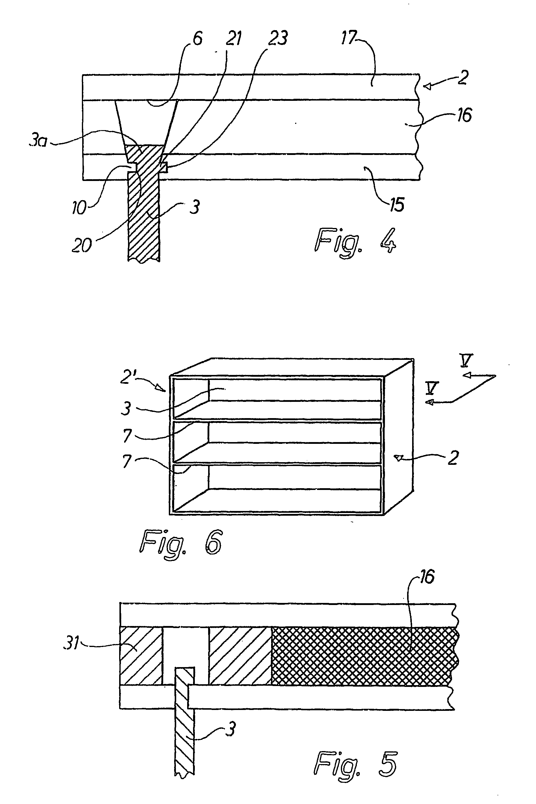 Assembly between a side member and a rear panel of a piece of furniture