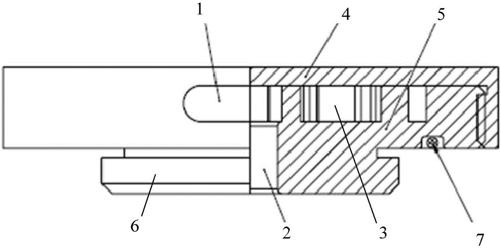 Oil stabilizing and water control valve