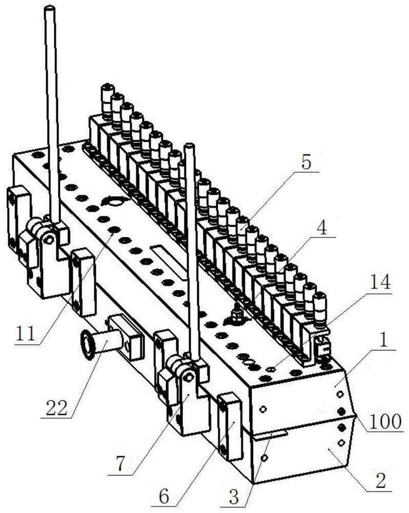 Coating mold head with cavity pressure adjusted in a horizontal direction