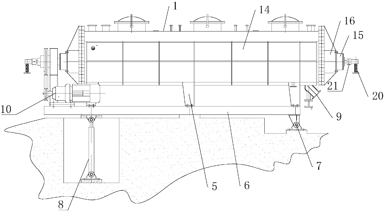 Horizontal type self-cleaning pressure-bearing solid-phase reaction kettle