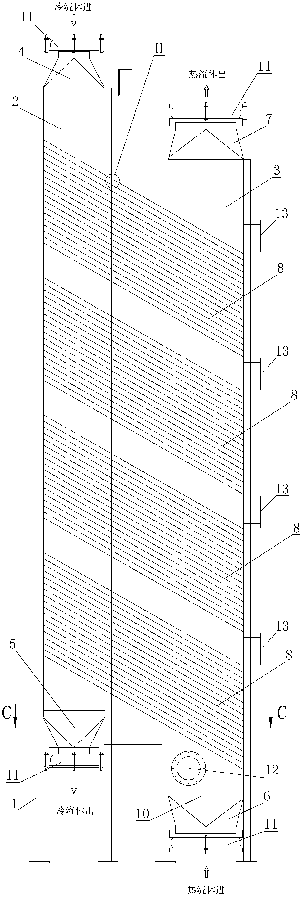 Three-section heat pipe cyclone heat exchanger