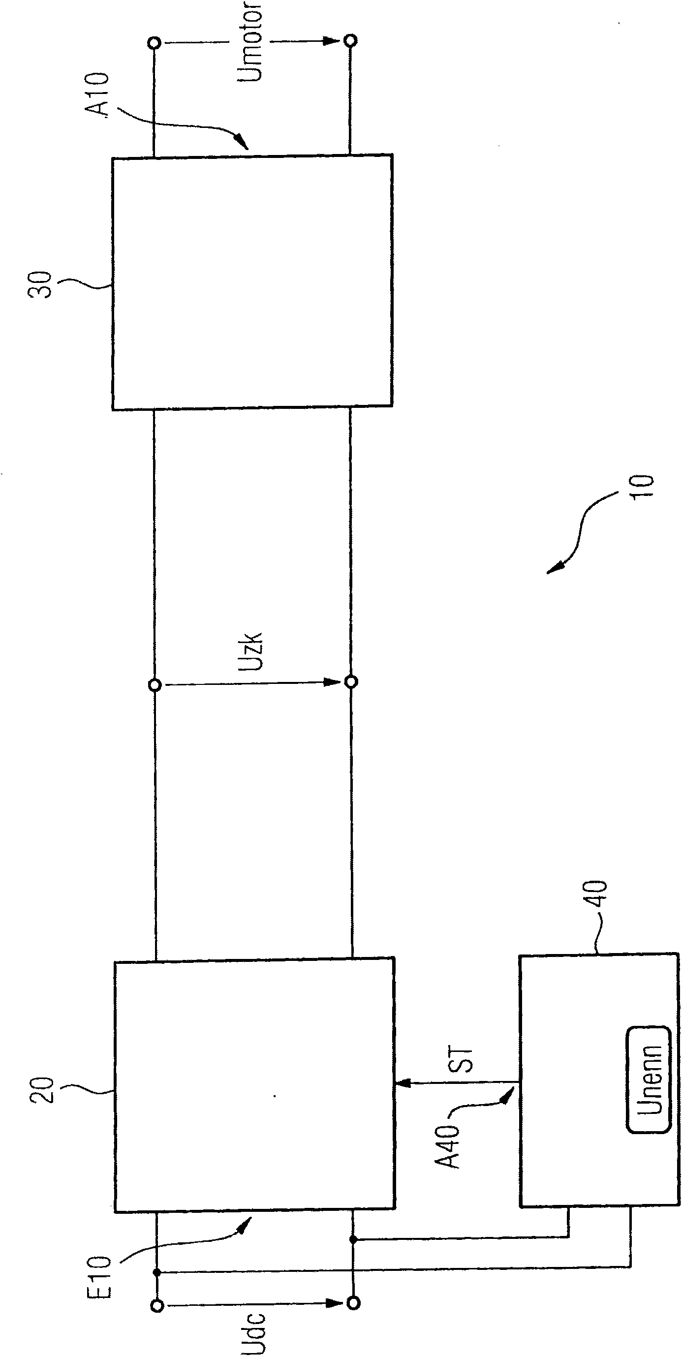 Motor activation circuit for a rail vehicle and method for the operation thereof