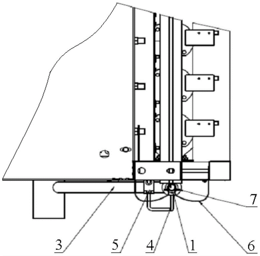 Tail yarn retention device for tail yarn removal machine