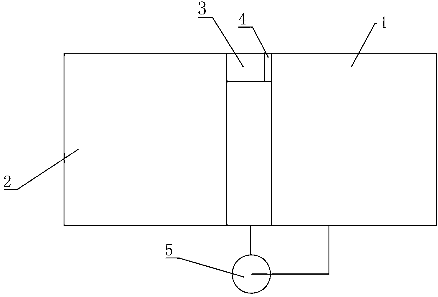 Device for preparing salt by evaporating seawater under sun