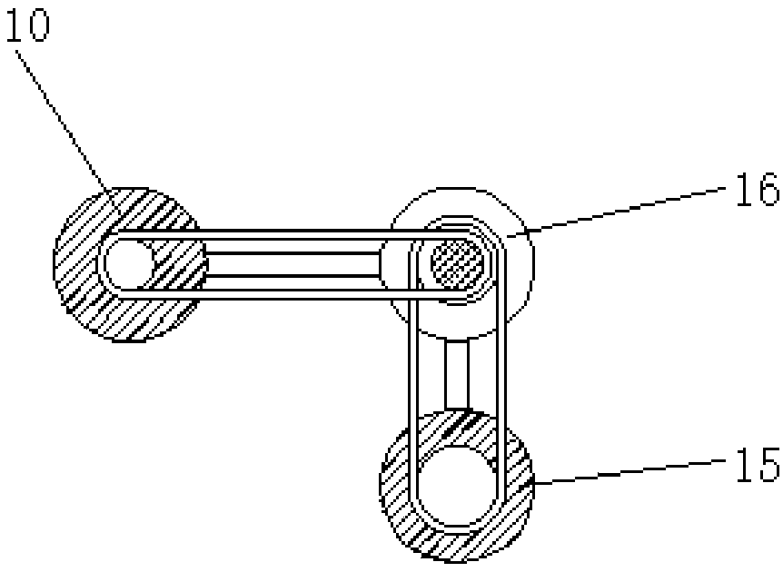 Powerful medicinal material smashing device achieving thorough smashing