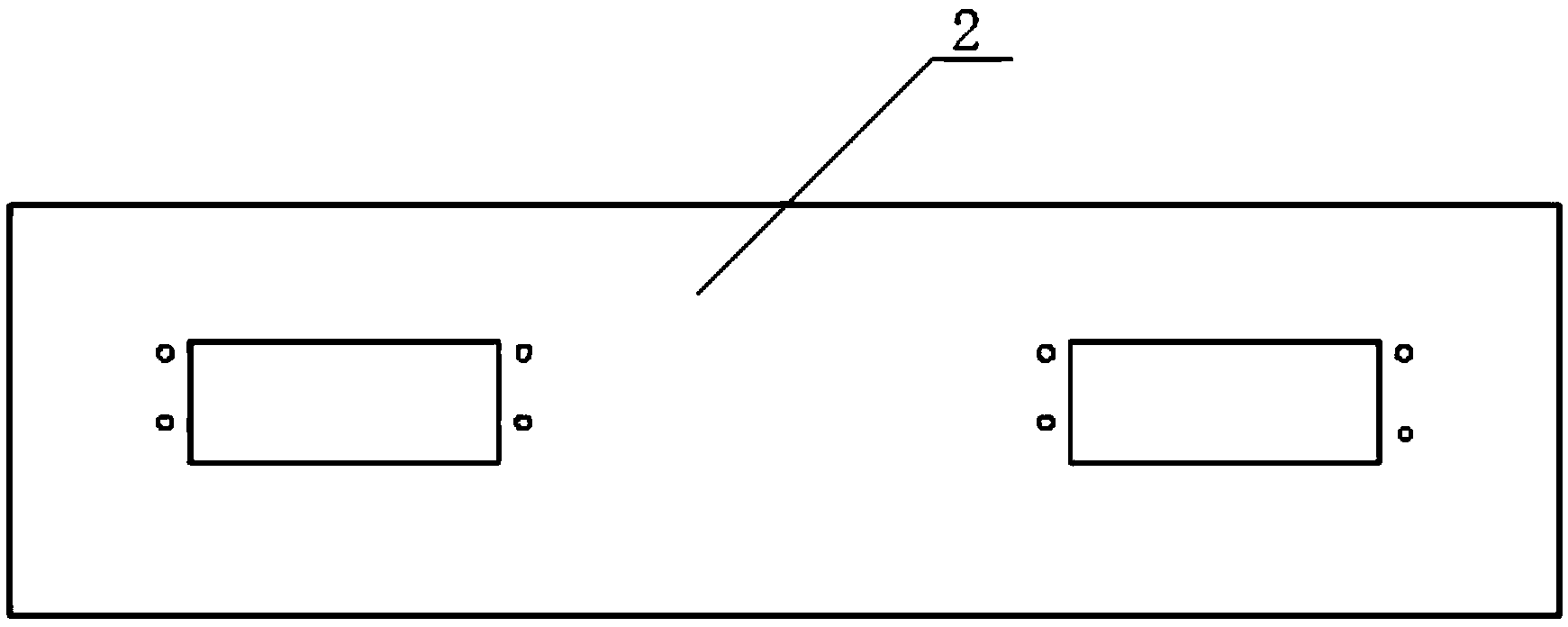 Automobile front baffle device for vehicle-loading tray