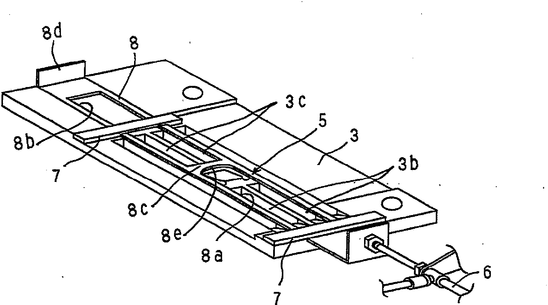 Sewing method of cloth and double-chain-ring sewing machine