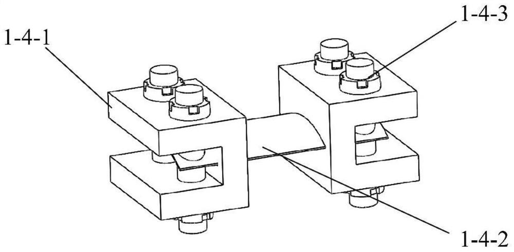 A miniature flapping-wing aircraft with single-degree-of-freedom foldable wings