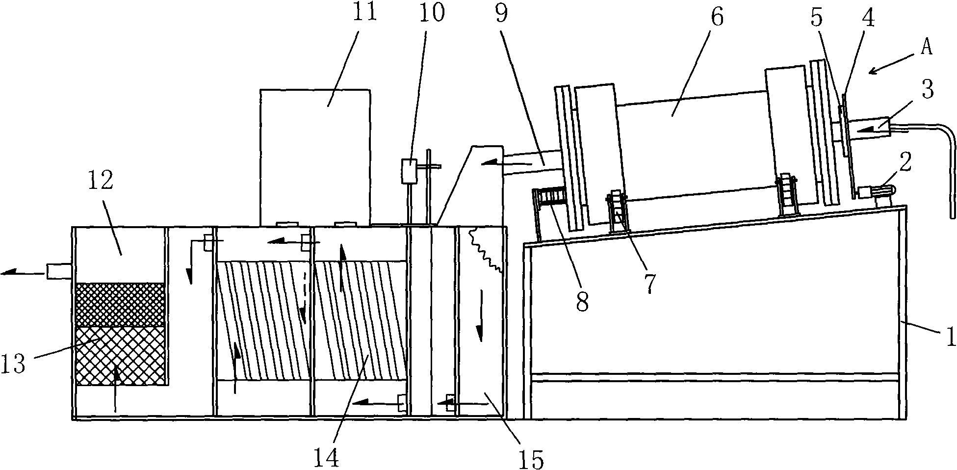 Wastewater treatment device for chrome plating by coke-scrap iron method