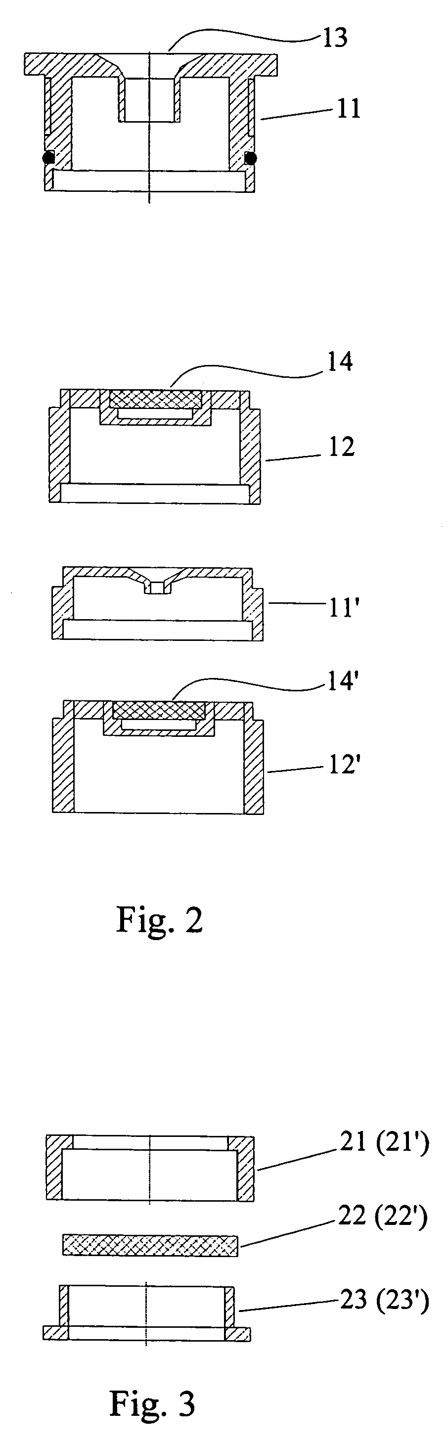 Porous metal denuder