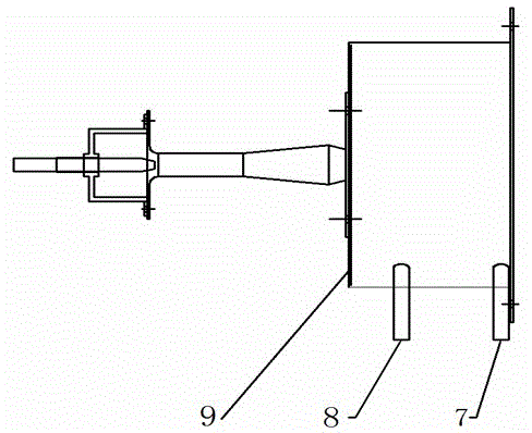 Alcohol-base fuel ejecting self-adaptive air distributing burner