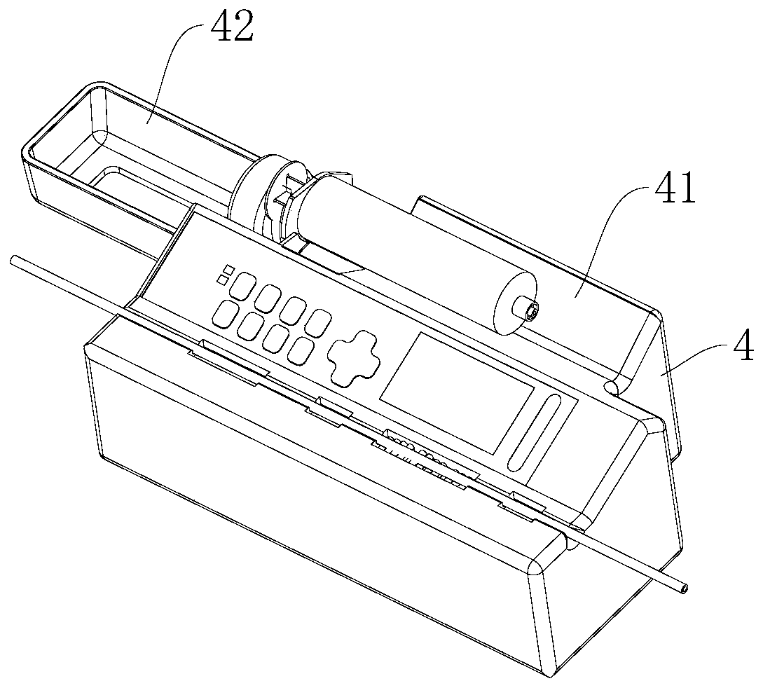 Infusion pump with driving device position adjusting function