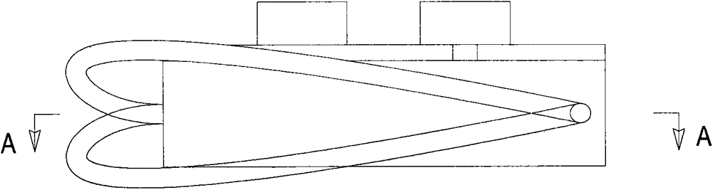 Manipulator with three-dimensional elastic gripper