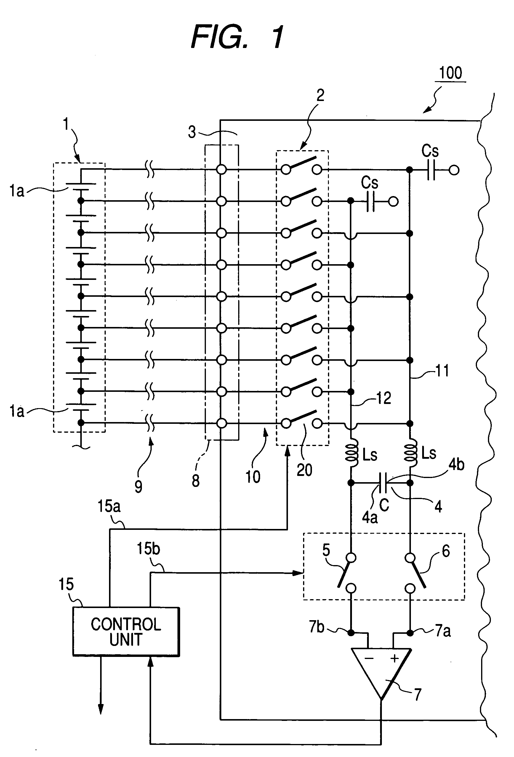 Flying capacitor type battery voltage detector