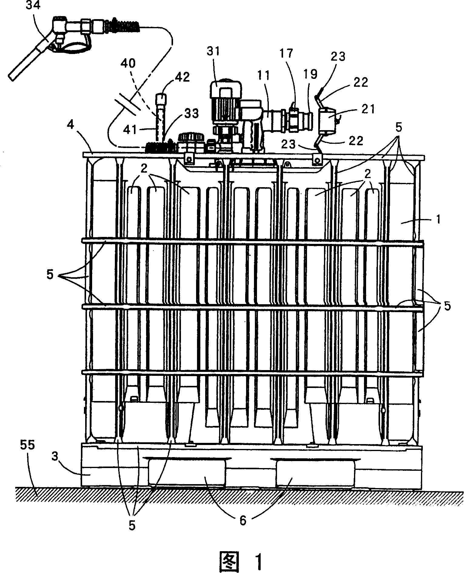 Liquid storage tank and liquid feeding device