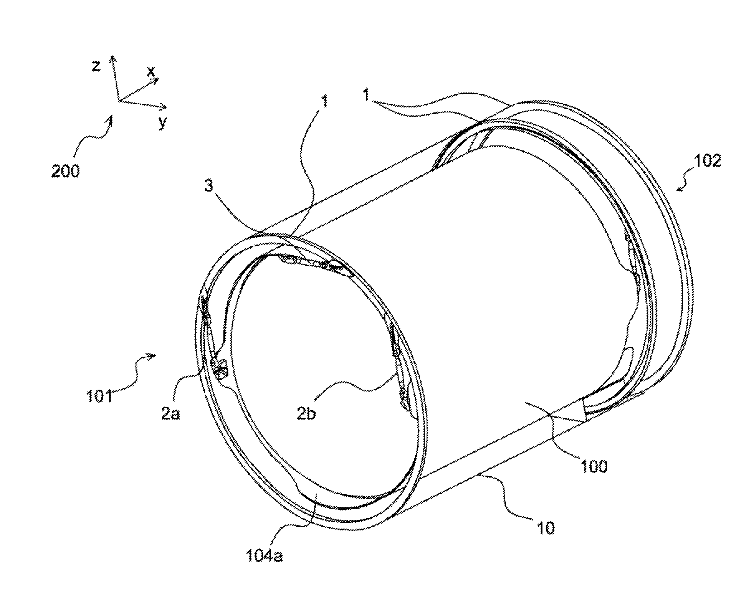 Tank retainer in an aircraft