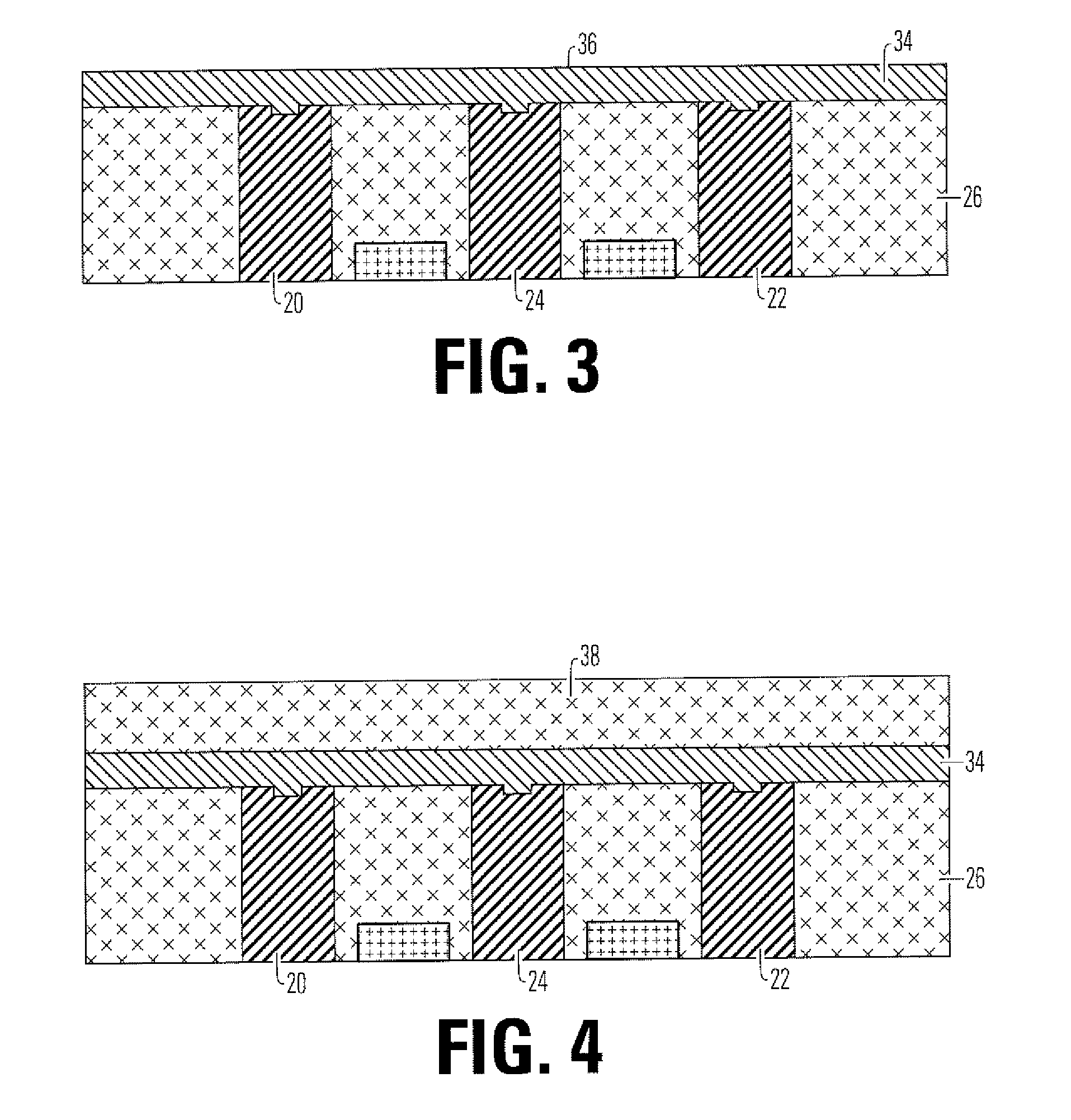 Thermally insulated phase change memory device and manufacturing method