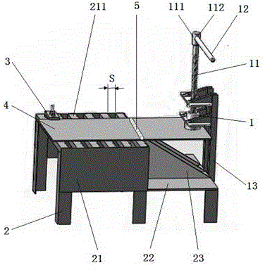 Adjustable welding restraint stress testing device