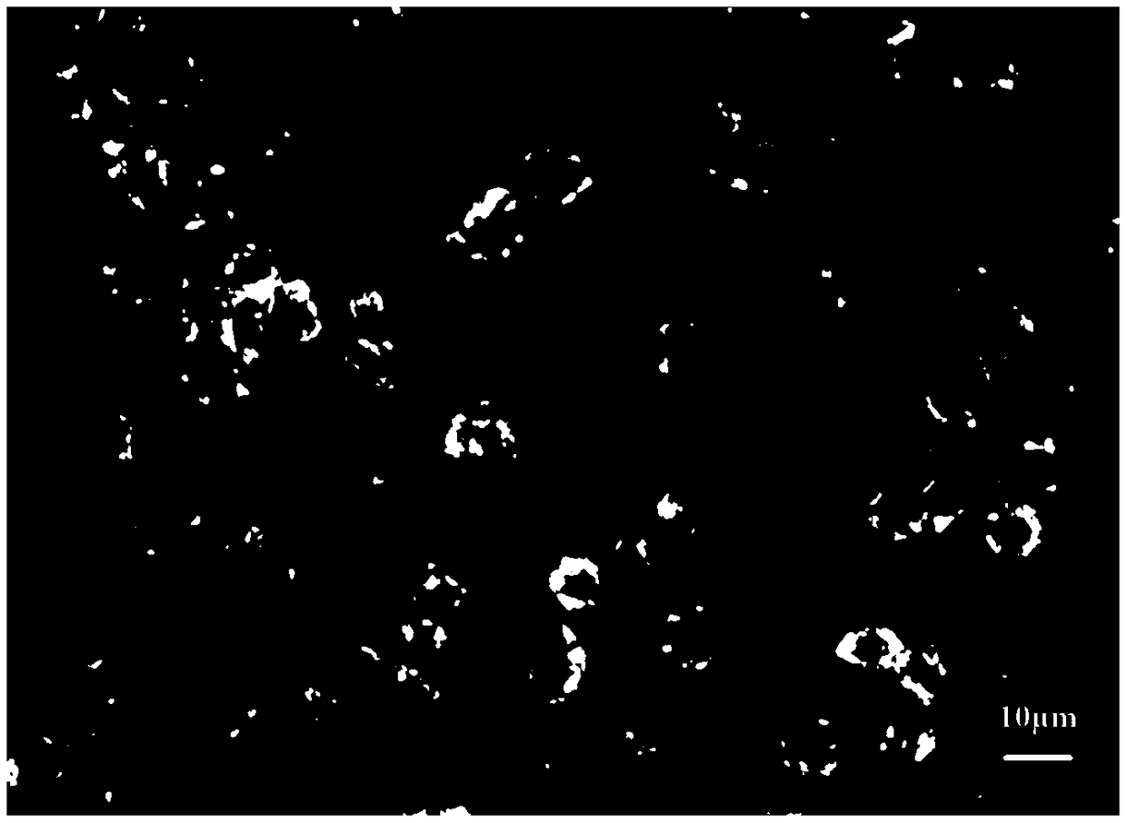 Yttrium lithium fluoride-doped scintillating microcrystal and preparation method and application thereof