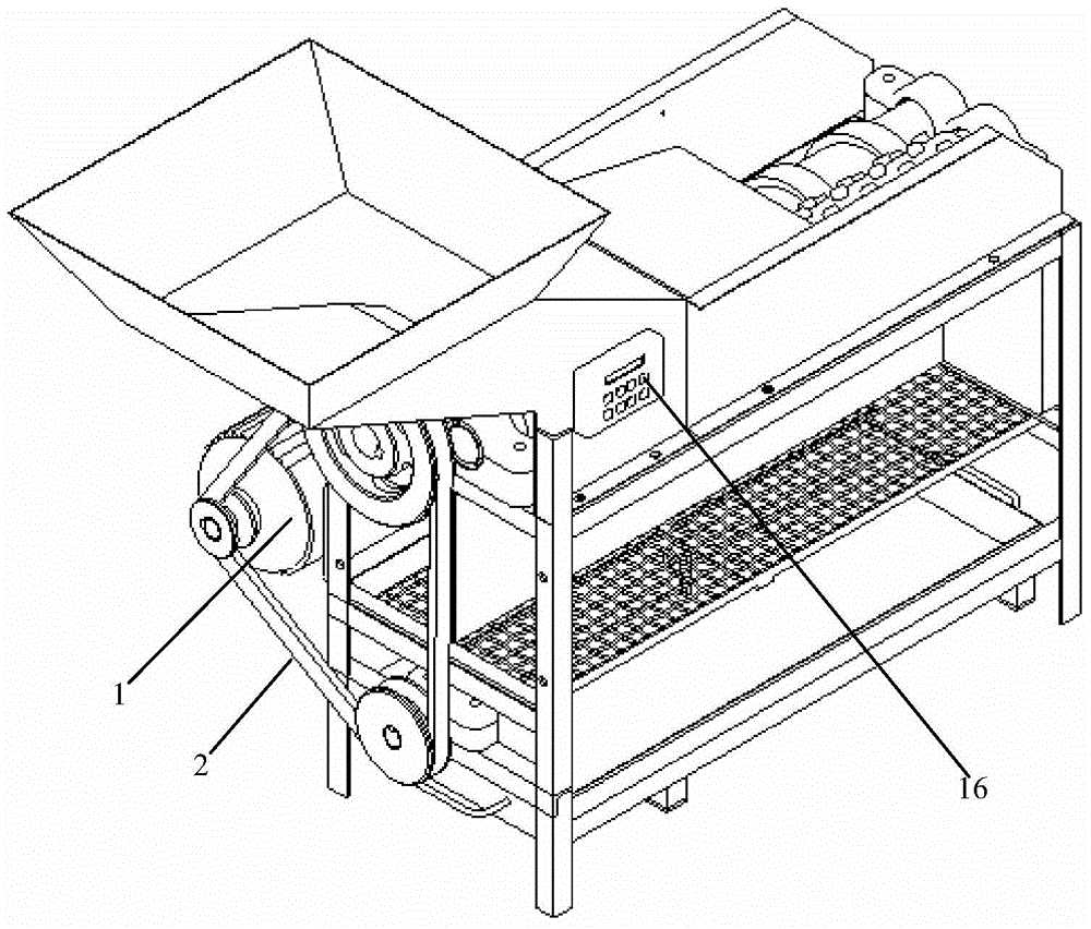 Bract-discharging and corn-recycling device of corn husker