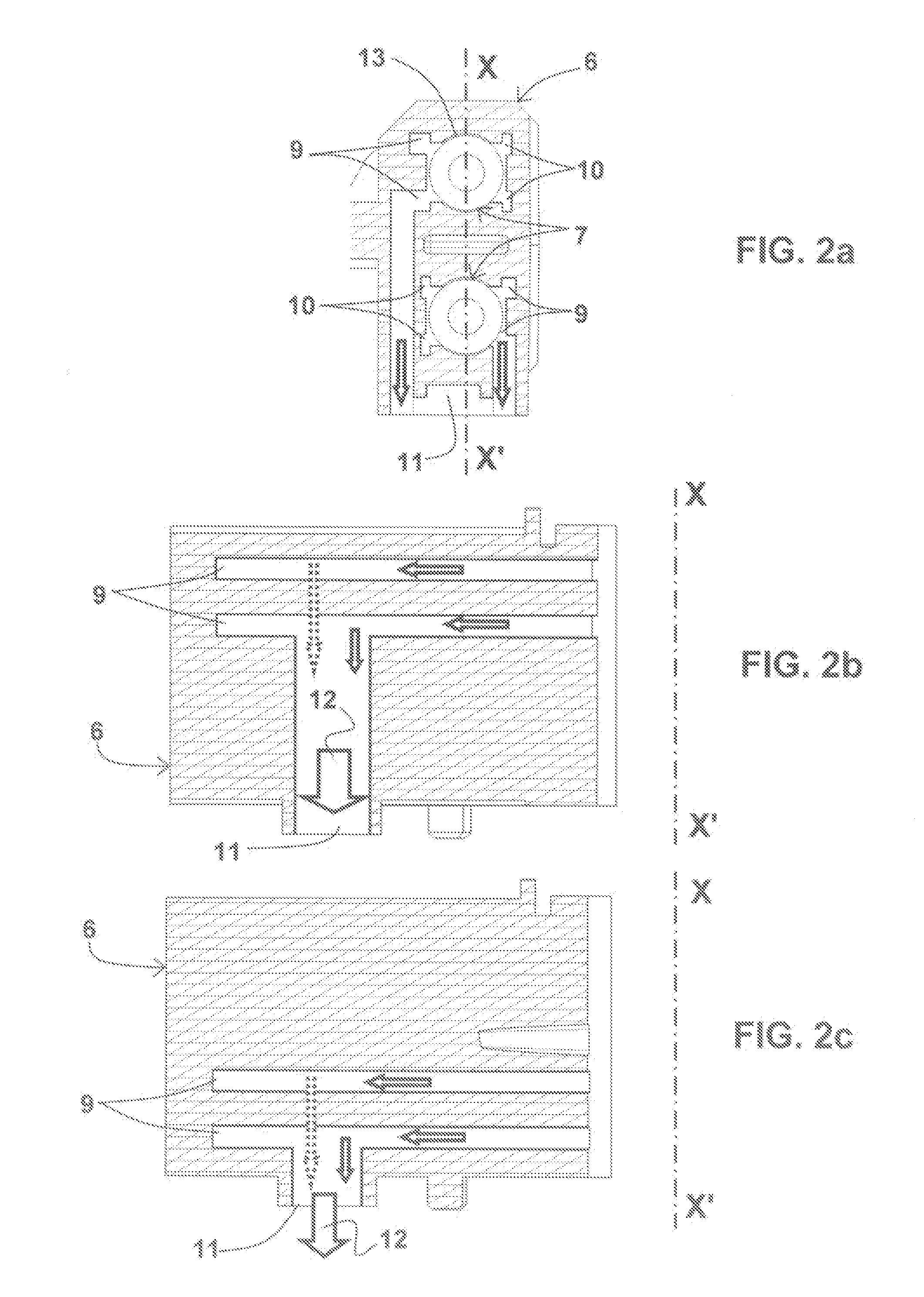 One-piece voltage regulator/brush-holder assembly for a rotary electrical machine and rotary eletrical manchine including such an assembly