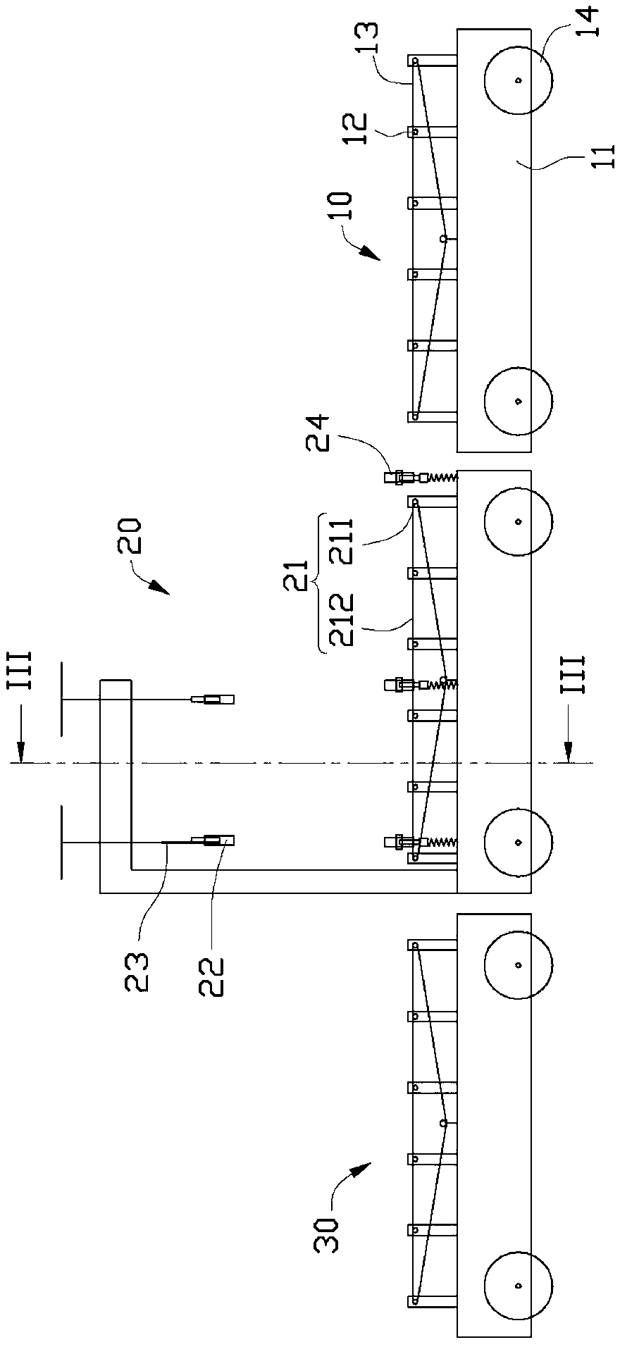 Automatic pipe cutting device