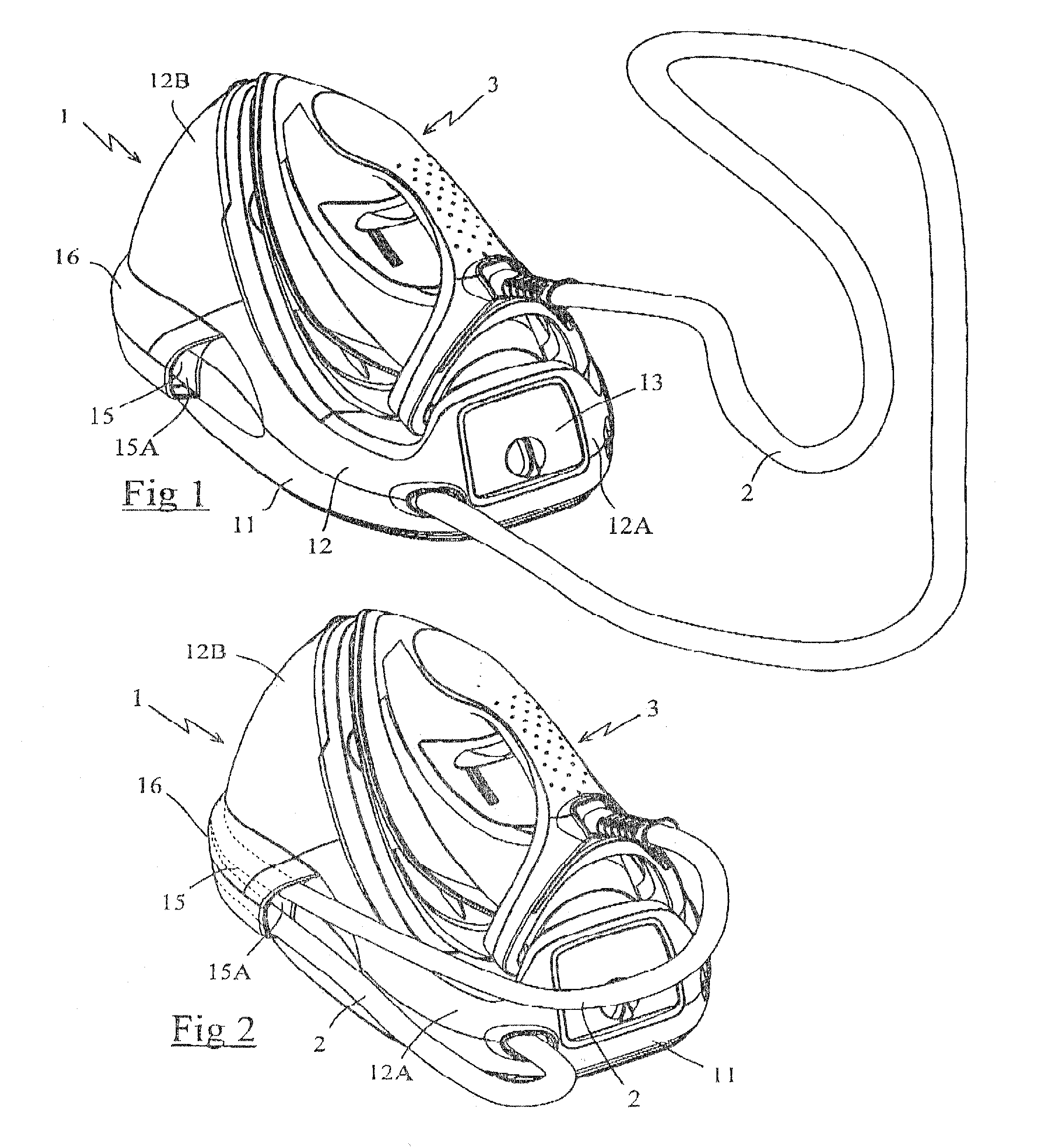 Ironing appliance having a cord storage cavity