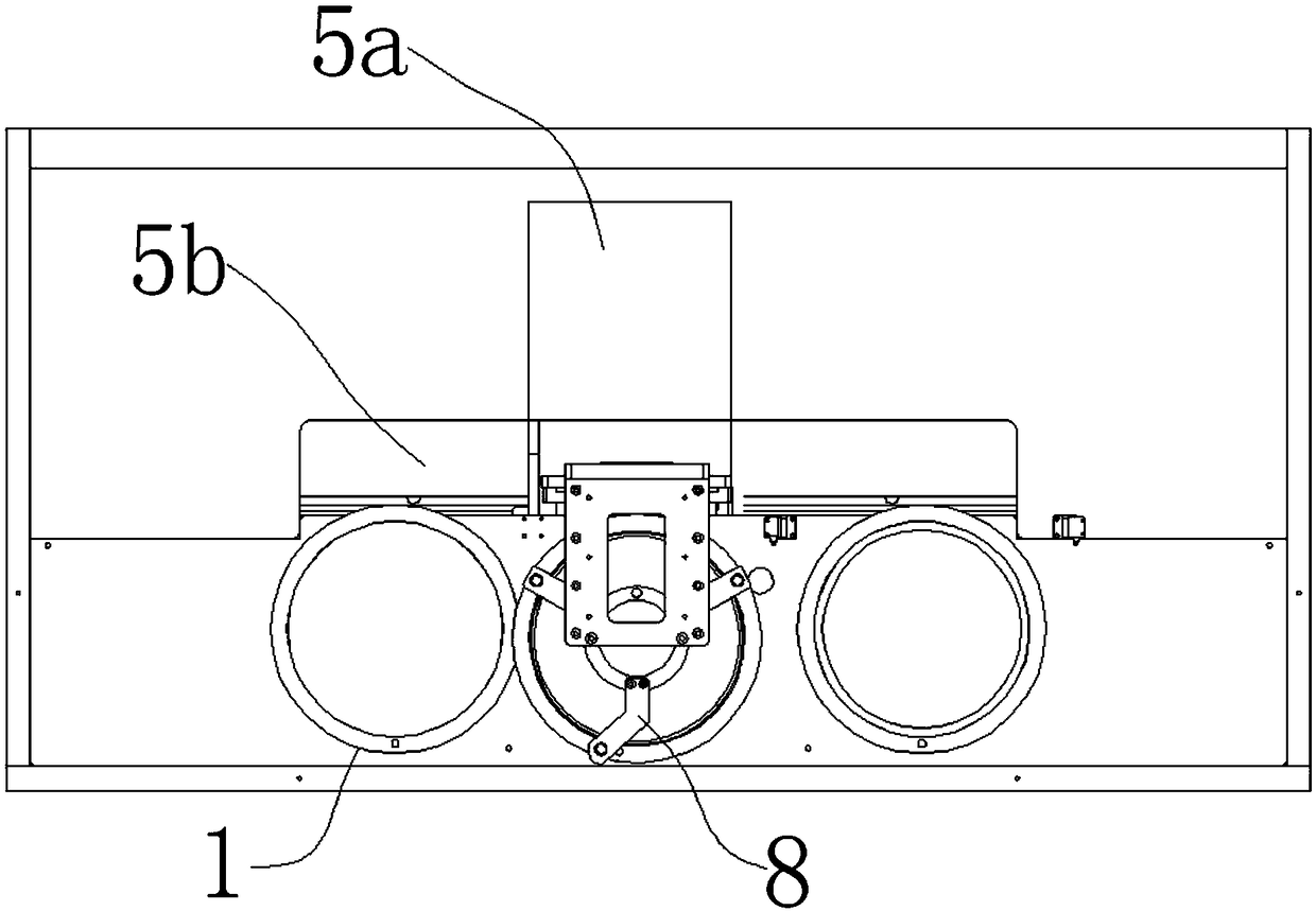 Flexible film carrying plate transport mechanism