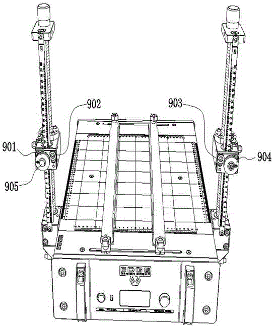 Automatic foam cutter