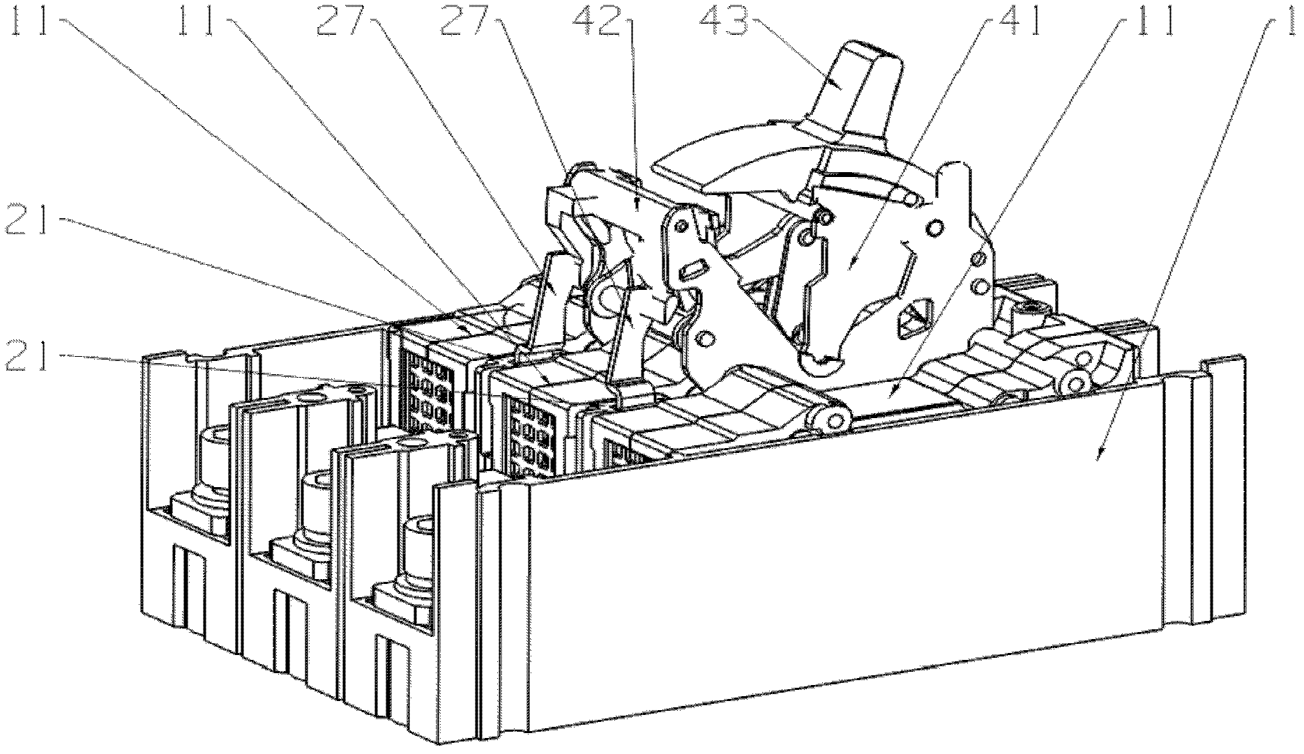 Low-voltage circuit breaker with pneumatic tripping device