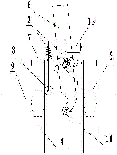 Human-assistance handheld electrical bergamot pear girding device adopting mode of bar and pawl variable-diameter branch clamping