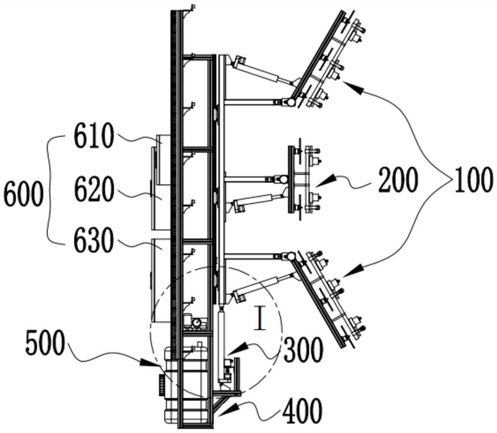 Profile variable sprayer and adaptive control method based on plant canopy phenotype