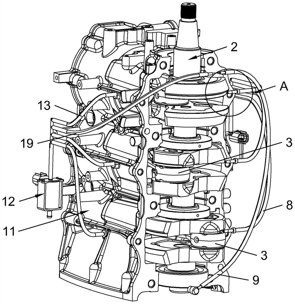 Outboard engine and separated lubricating system thereof