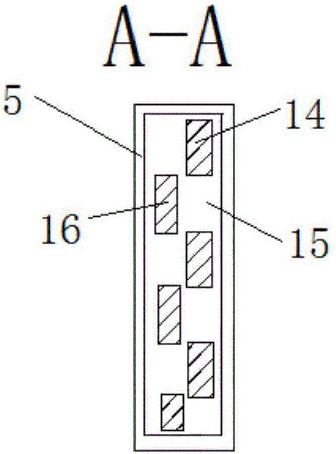 Operating knife with blade replaceable