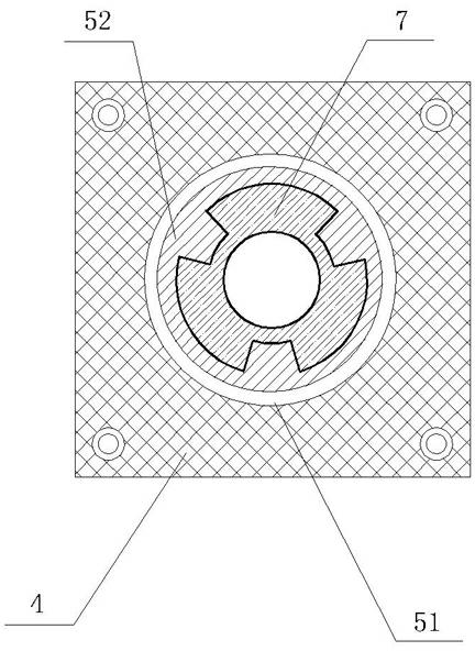 Servo motor with built-in coupling