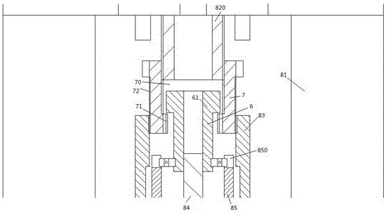 Bridge gap residue removal device using water cooling and heat dissipation and using method thereof