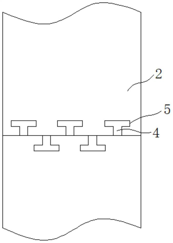 Segment support structure of shield section tunnel communication channel