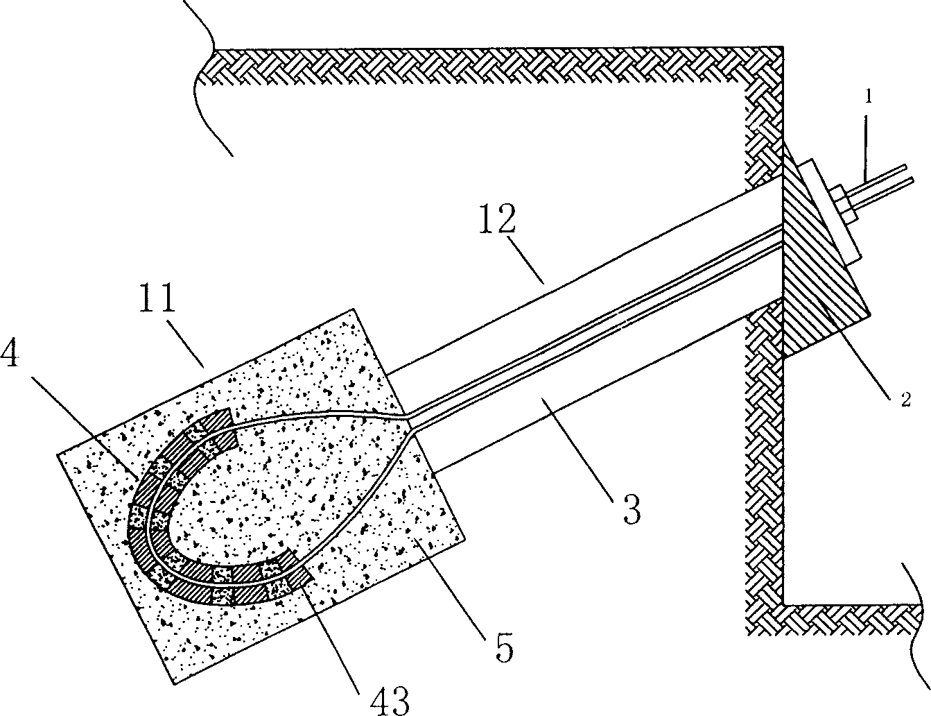 Rotating anchor rod of a rod and construction method thereof