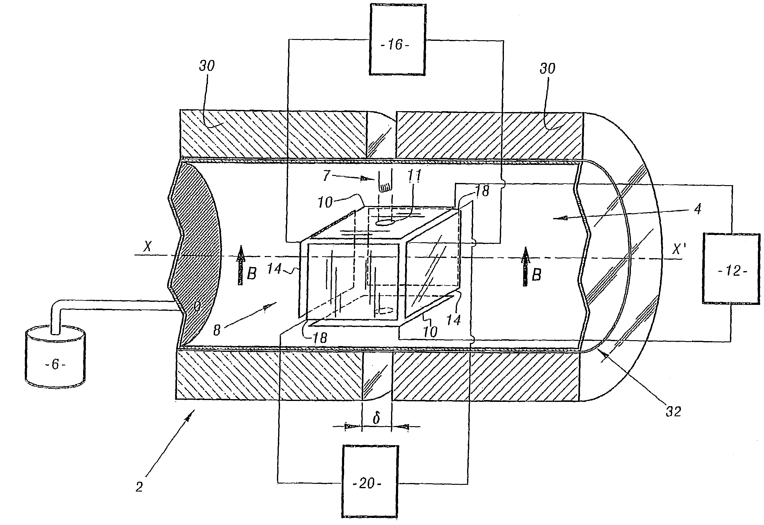 Permanent magnet ion trap and a mass spectrometer using such a magnet