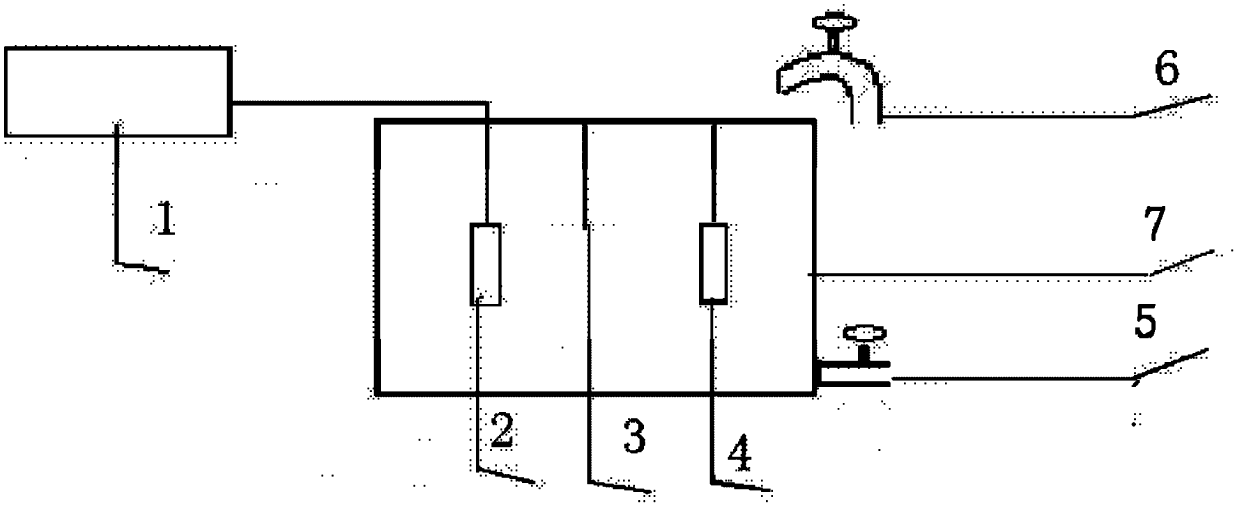 Electrochemical removal method for heavy metals in breeding circulating seawater