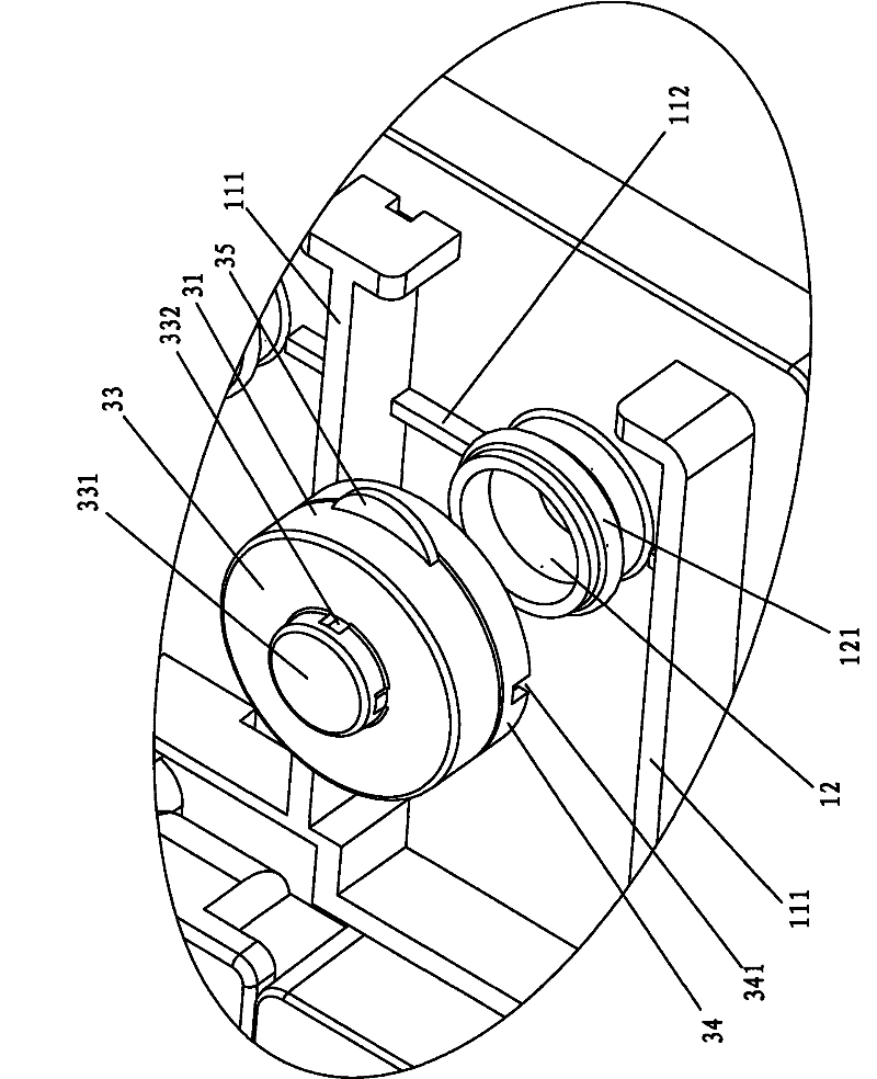 Upper cover structure of lead acid battery