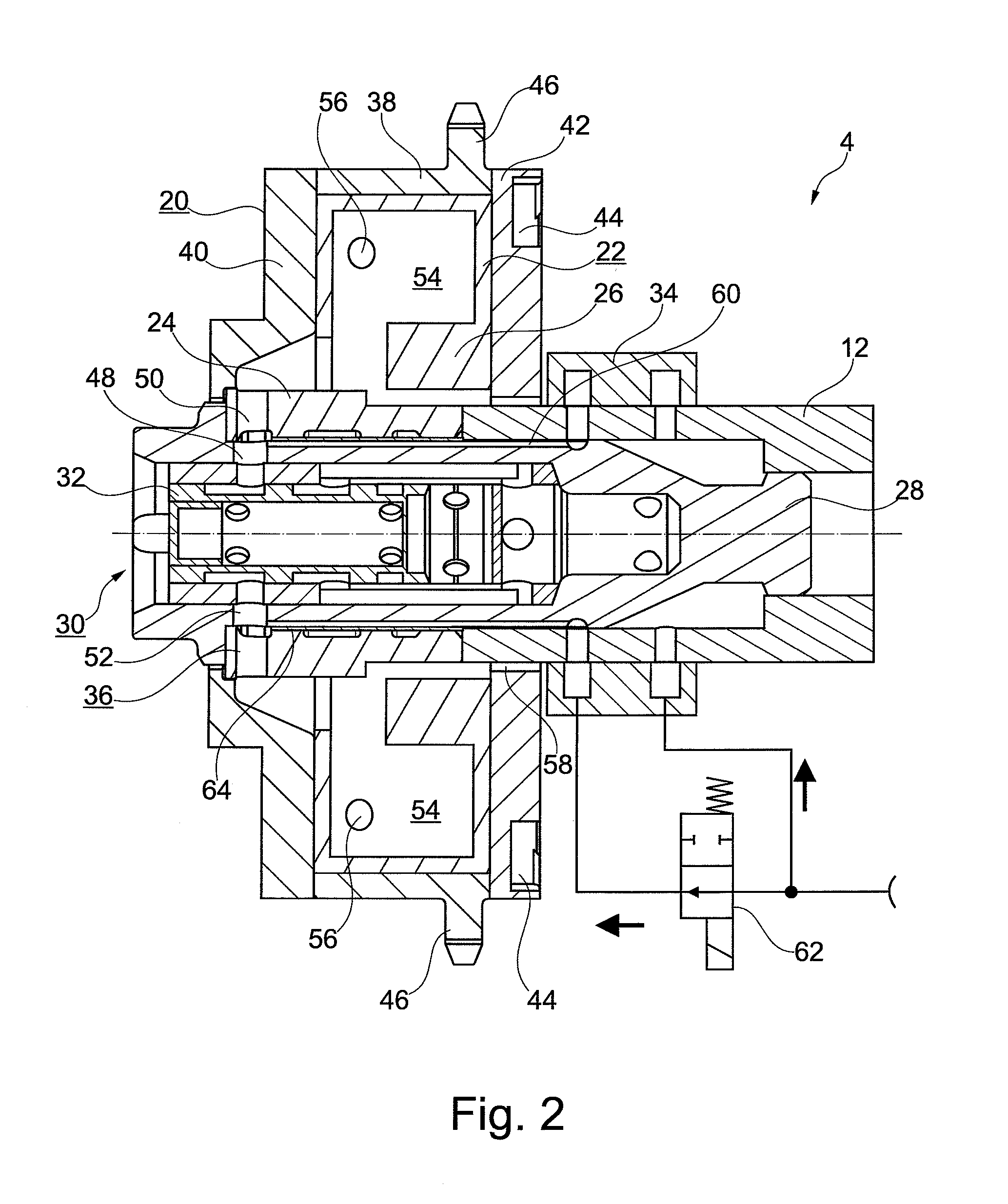 Filling of a volume accumulator in a camshaft adjuster