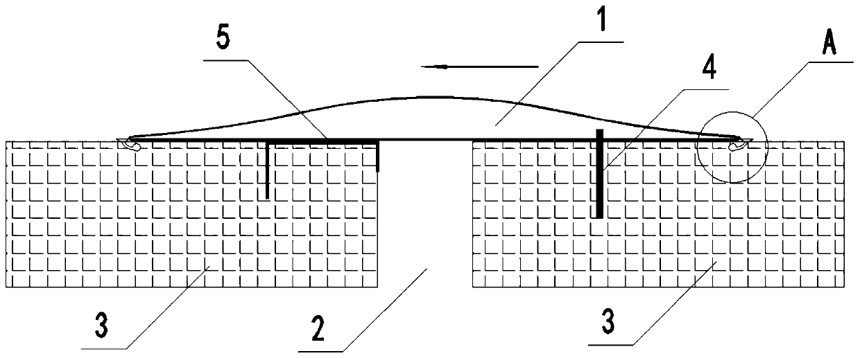 Simple bridge expansion joint structure