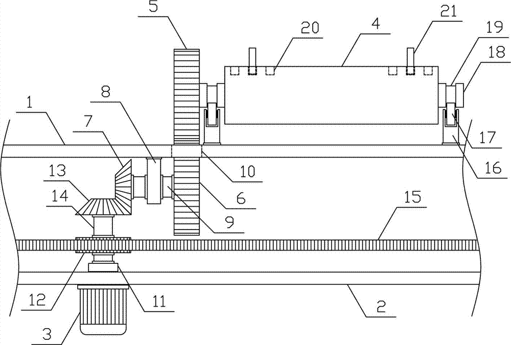 Synchronous winding device for yarn