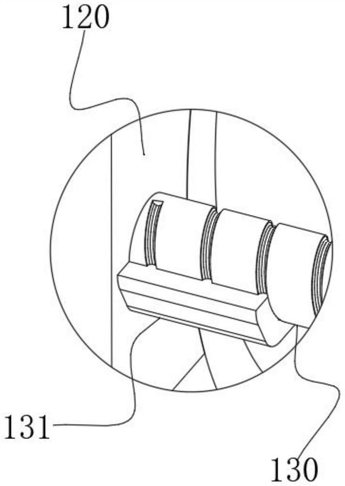 Dose adjustable syringe based on rotary inhalation