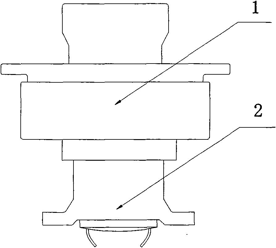 Power supply communication structure and lamp utilizing power supply communication structure