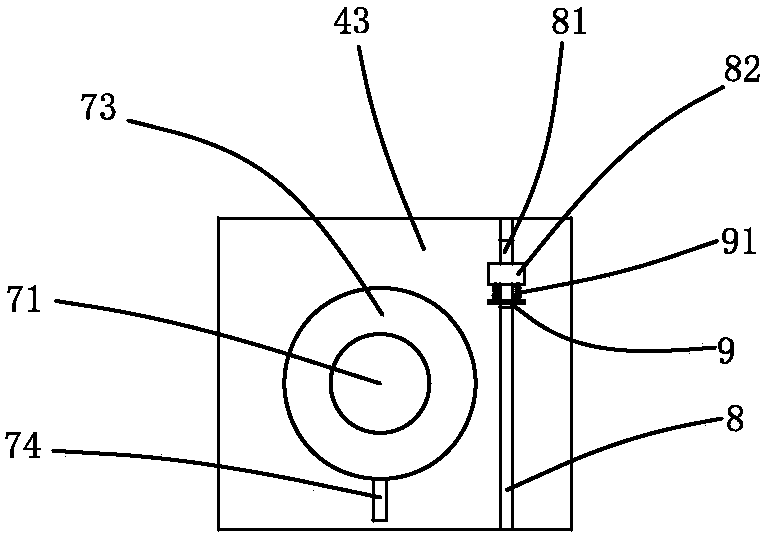 Glass engraving equipment and glass production method using the same