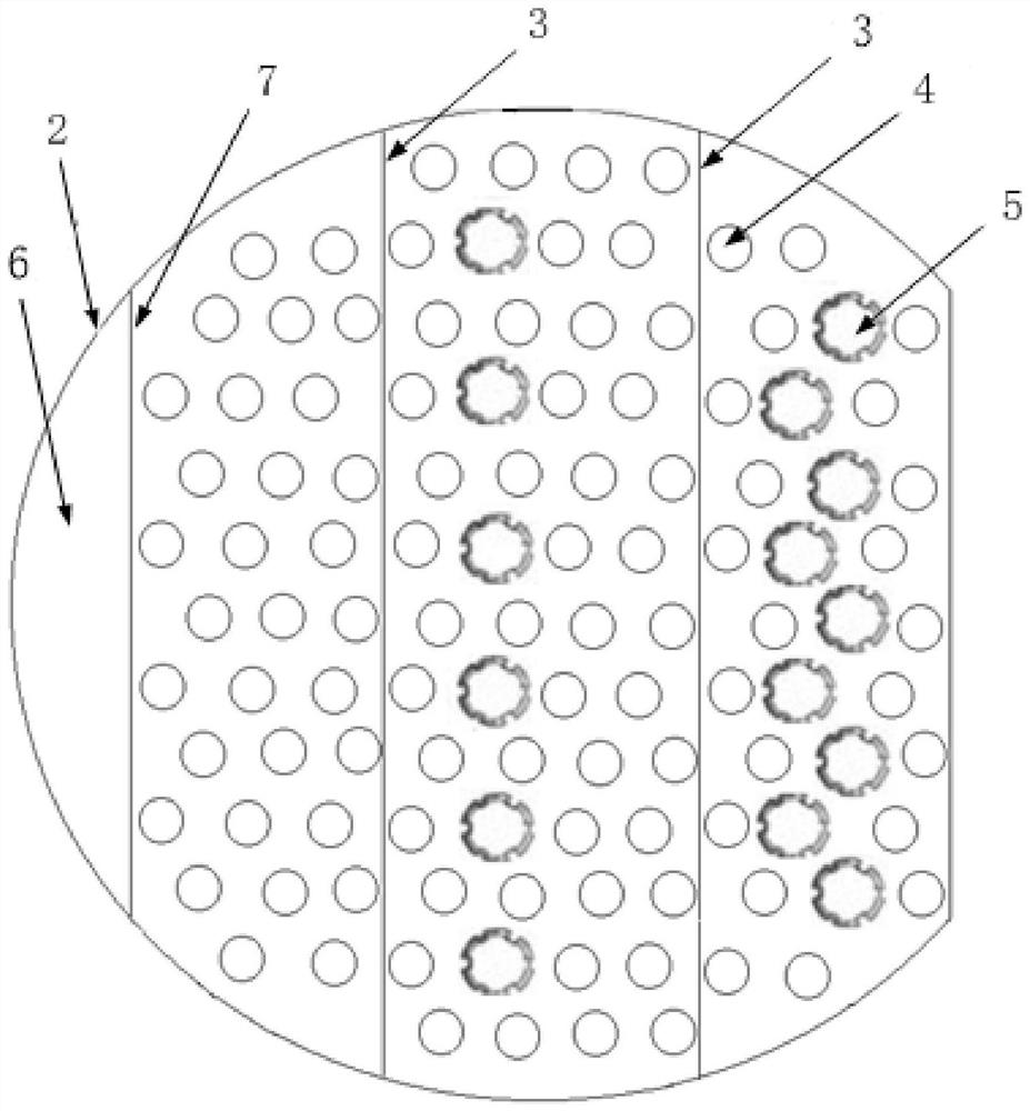 A Design Method of Tray Structure for Eliminating Gas Phase Drift Flow